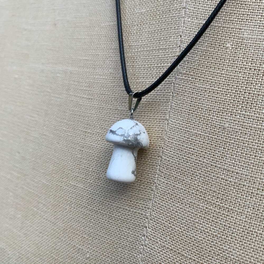 Handmade Genuine Stone Mushroom Amulet Necklace - Picture 3 of 14